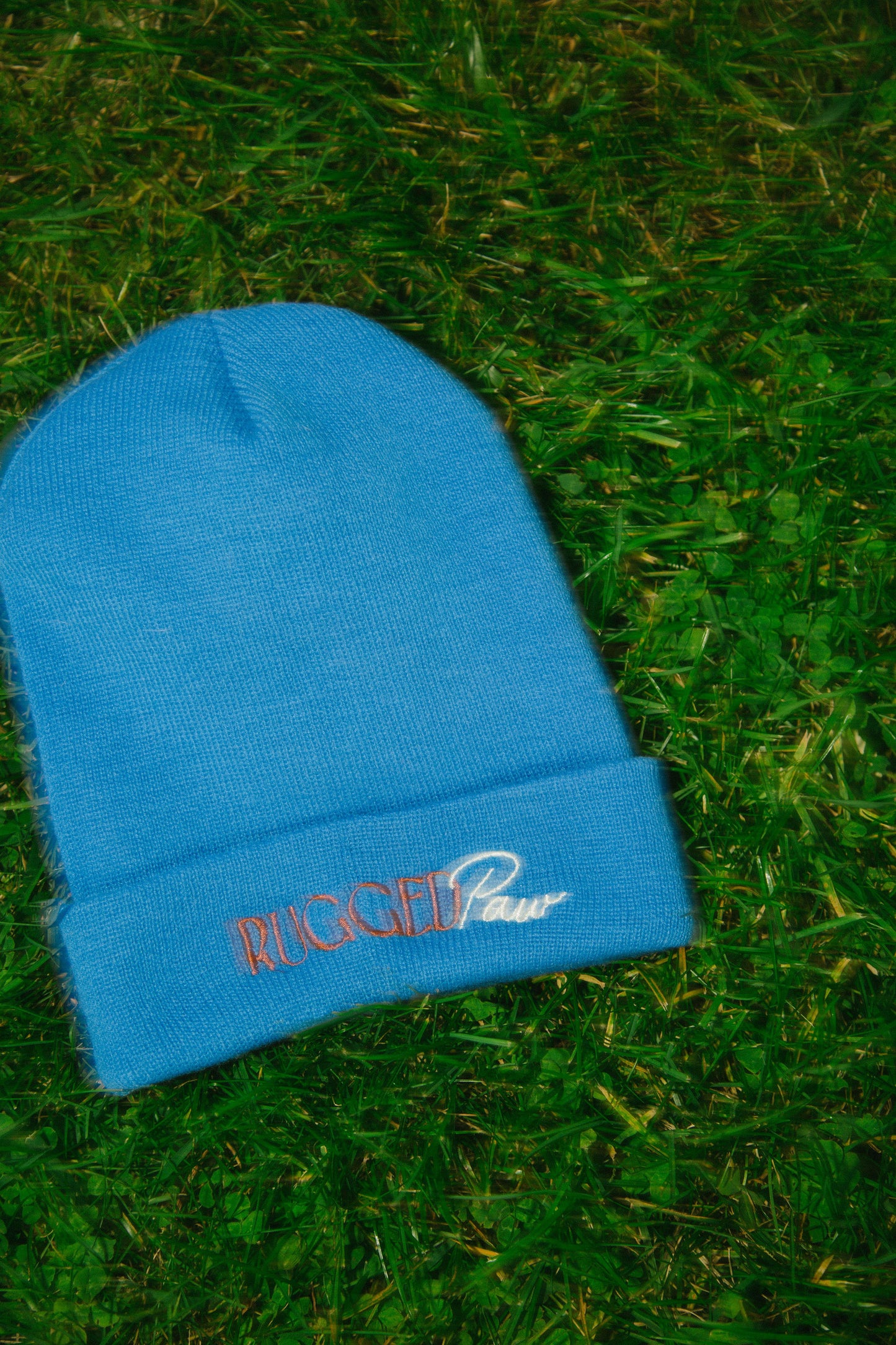 RUGGED PAW EMBROIDERED BEANIE